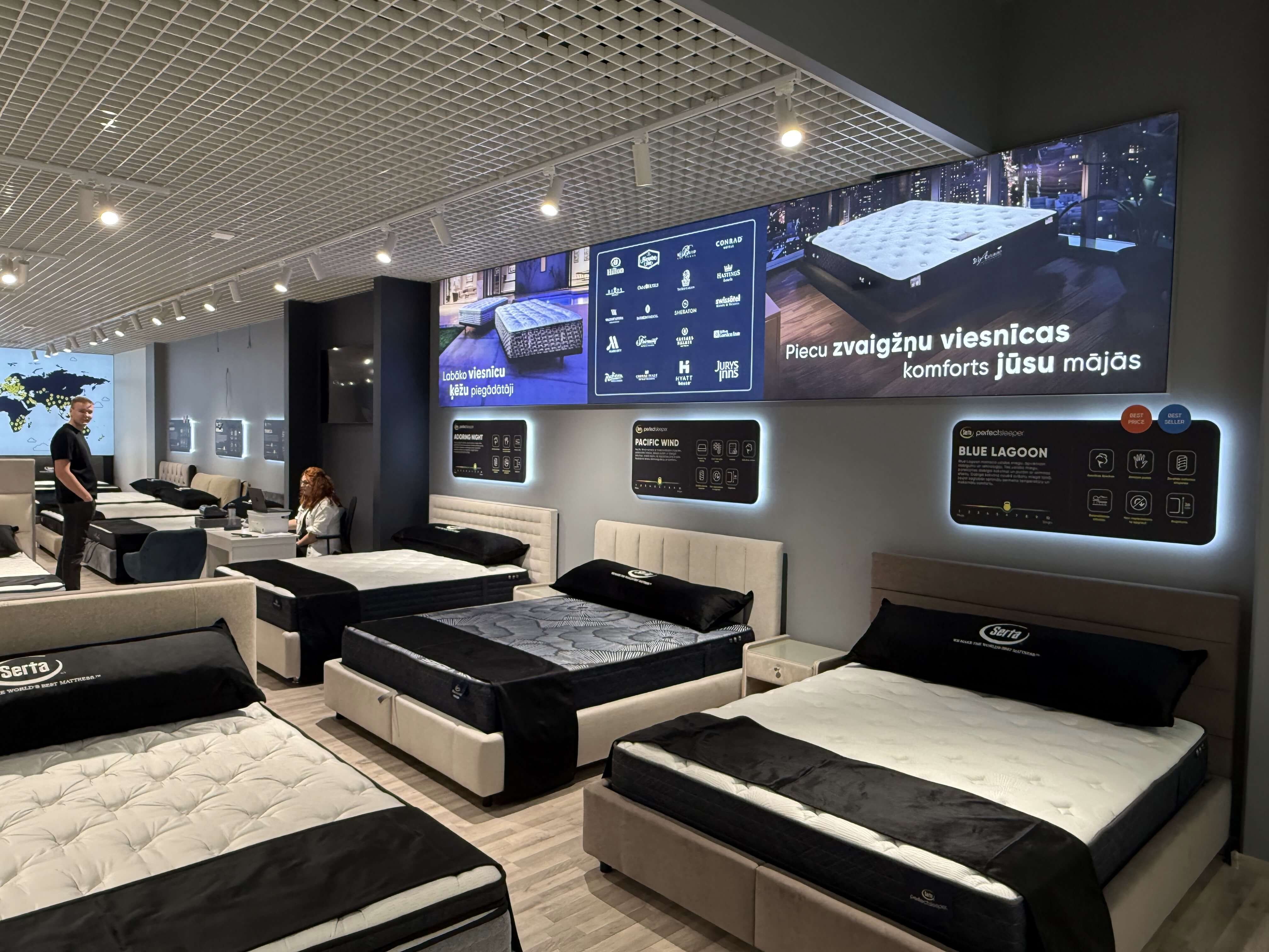 Serta Store Interior